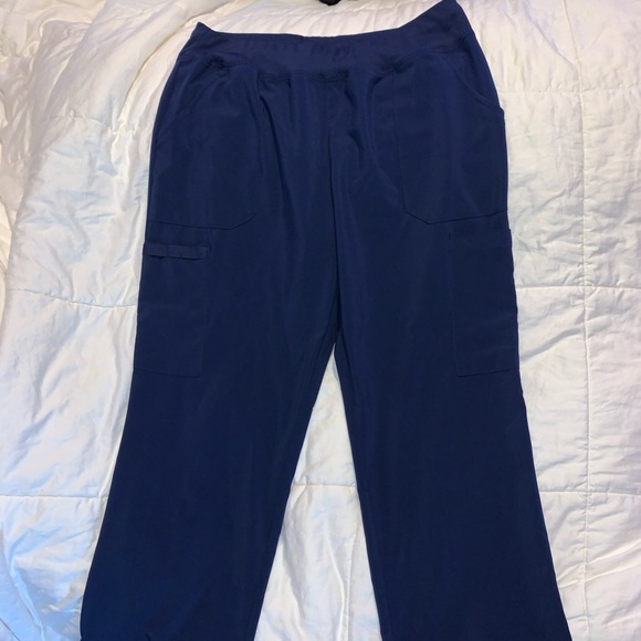 Dickies women’s scrub bottoms. - Picture 1 of 4